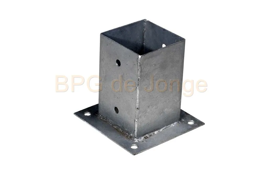 Paalhouder met plaat 71x71x150 mm.