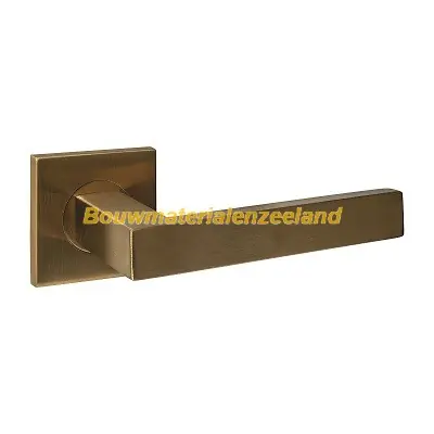 Deurkruk Q 05 op rozet verdekt 53x53x6mm PVD messing mat