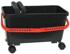 Emmer 25 ltr. wielen (2 met rem), open rollenset,vuil rooster en inwasbord met hydrospons geblokt ingesneden.