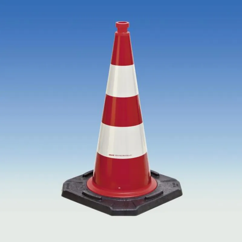 VERKEERSKEGEL TL HOOGTE 750MM BAST GETEST, 2 STROKEN 45 X 45CM