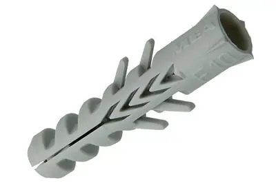 1015365 - CELO 5 NYLON PLUGGEN F 502605 10 MM
