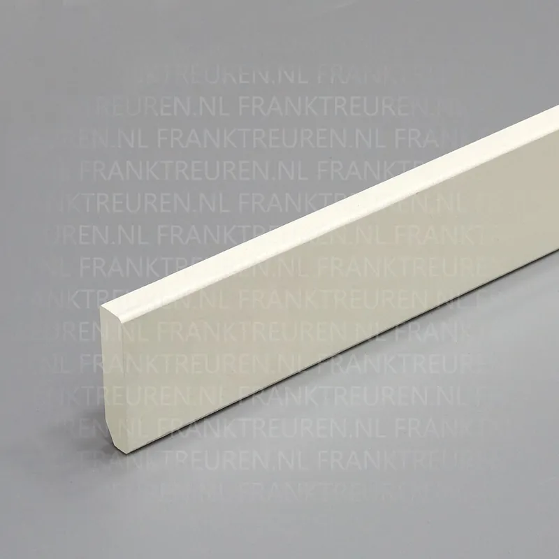 Plint MDF V313 gegrond 12x55mm (10)
