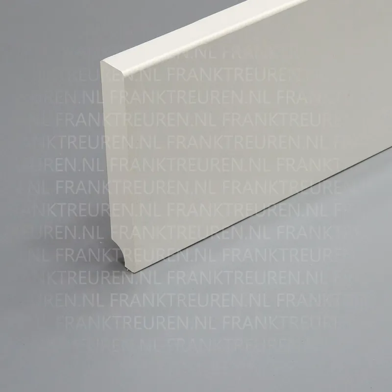 Plint MDF V313 gegrond 18x140mm (3)