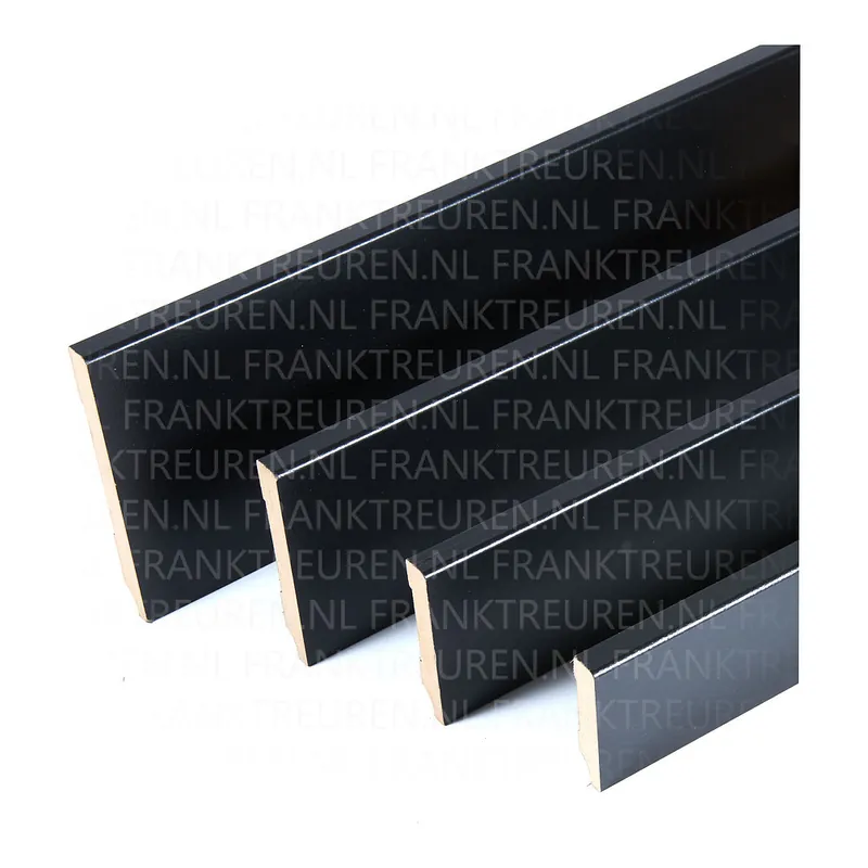 Plint MDF V313 zwart afgelakt 12x55mm (10) **FSC