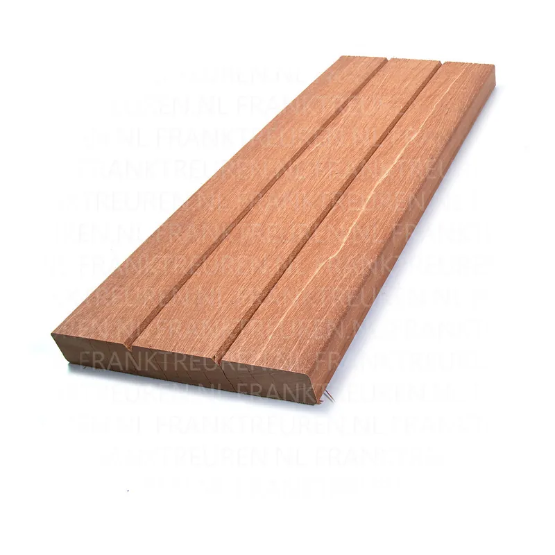 28x145mm geschaafd hardhout Bankirai std & btr ca. 18% KD GLAD 1 zijde V-groeven 1/3